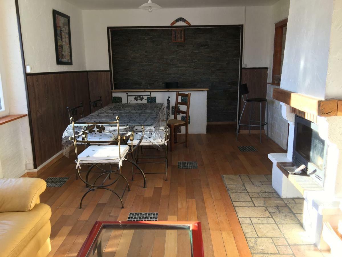 Ferienwohnung La Cahute Pontarlier Exterior foto